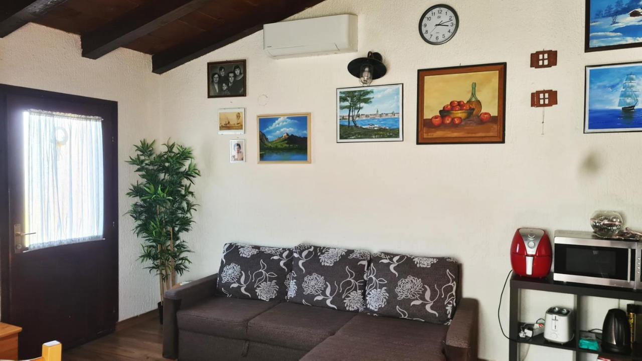 Apartman Kos Rosini Exteriér fotografie